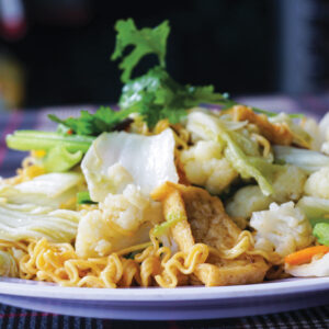 Stir-Fried Noodles with Mixed Vegetables | 野菜ミックス焼きそばの炒め